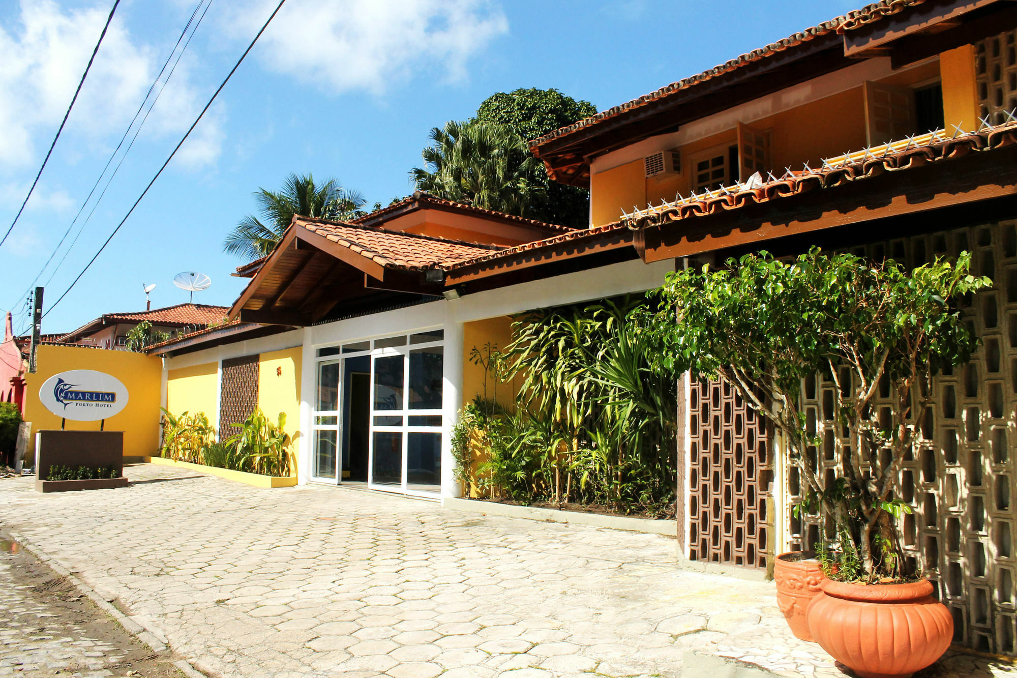 Marlim Porto Hotel